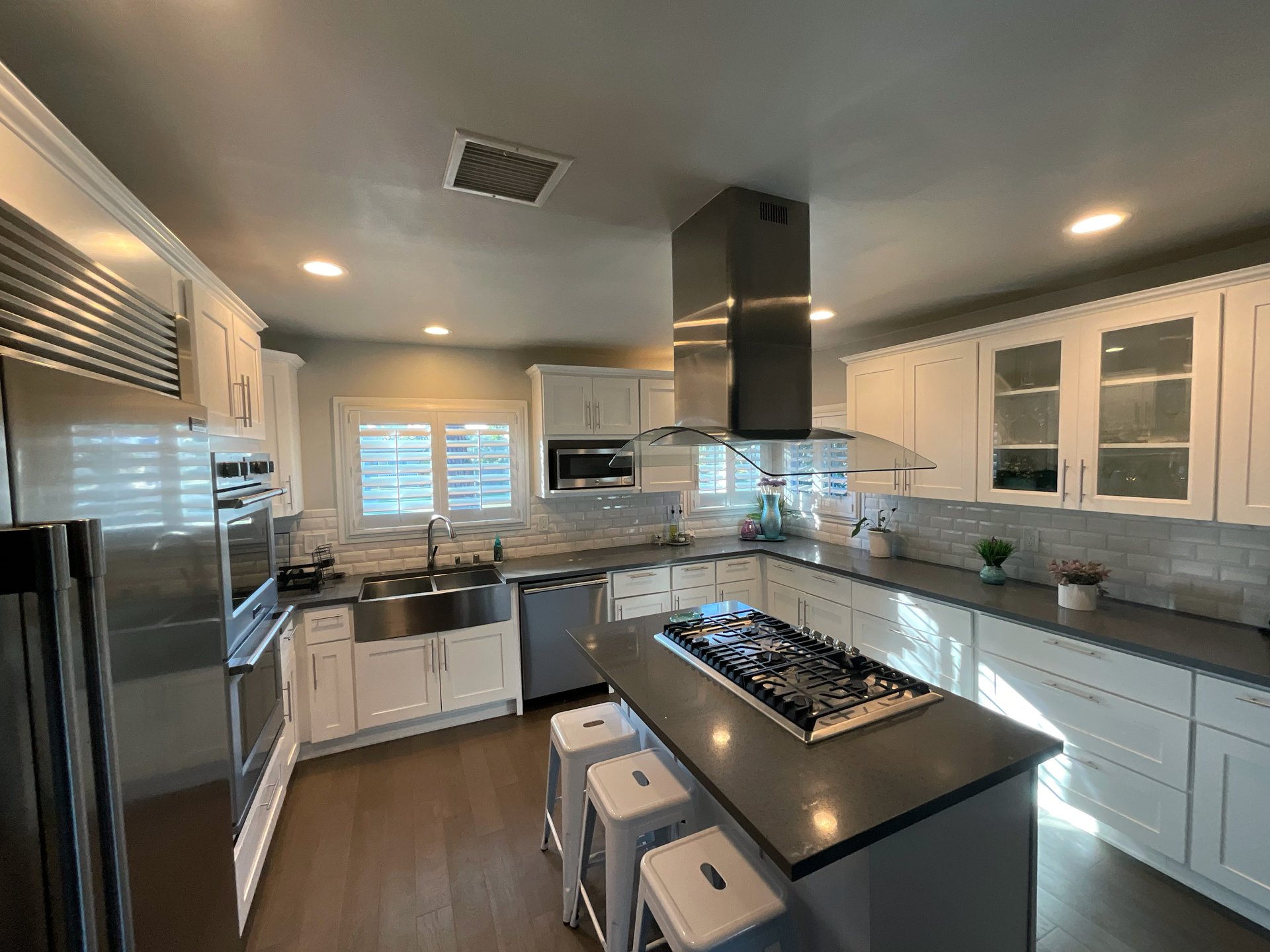 Chef's kitchen wide view